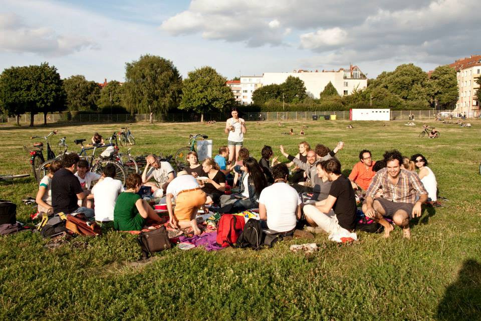Deutsch für dich – Picknick auf dem Tempelhofer Feld